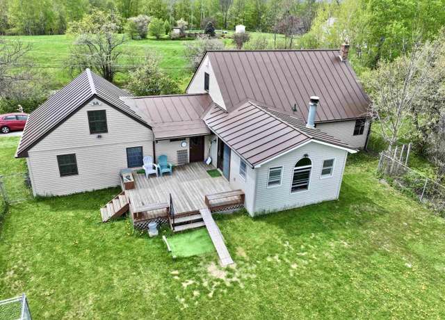 Property at 110 Felicity 1st Ave, Williamstown, VT 05679, 3 beds, 1 bath