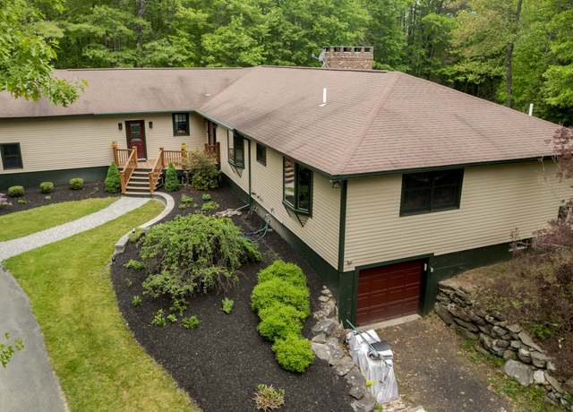 Property at 48 Misty Ln, Barrington, NH 03825, 3 beds, 2 baths