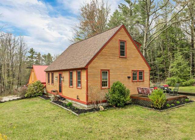 Property at 134 N Wolfeboro Rd, Wolfeboro, NH 03894, 2 beds, 2 baths
