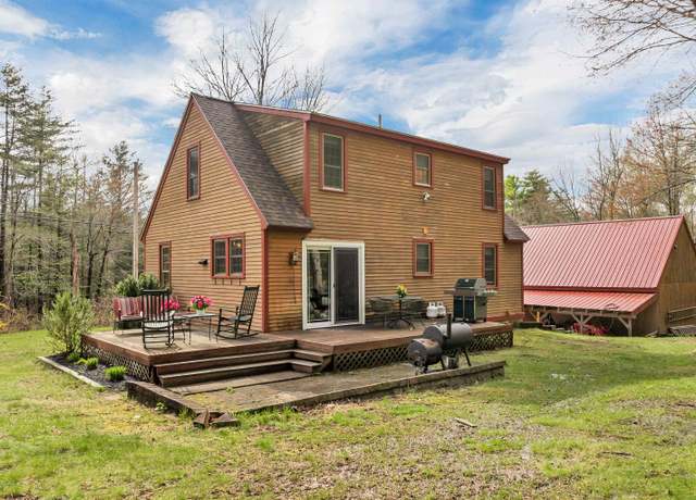 Property at 134 N Wolfeboro Rd, Wolfeboro, NH 03894, 2 beds, 2 baths