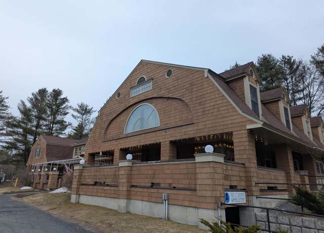 Property at 442 E Woodstock Rd Unit 4A, Woodstock, VT 05091, 2 beds, 1 bath