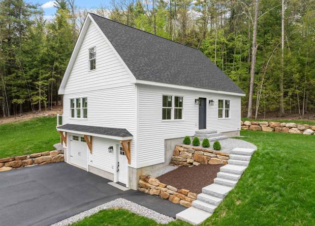 Property at 58 Queen St, Boscawen, NH 03303, 3 beds, 2.5 baths