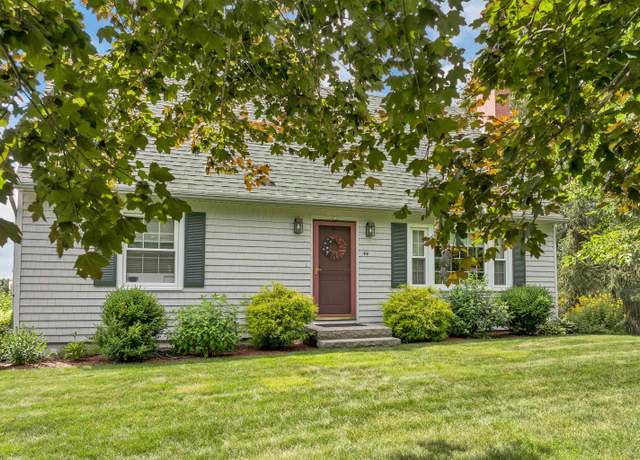 Property at 44 Ox Bow Ln, Gilford, NH 03249, 3 beds, 2 baths