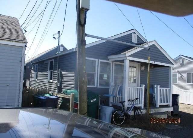 Property at 19 Riverview Ter, Hampton, NH 03842