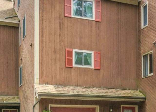 Property at 153 Coffin Rd #13, Epping, NH 03042, 2 beds, 1.5 baths