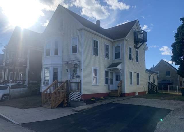 Property at 63 Lafayette St, Rochester, NH 03867, 8 beds, 2 baths