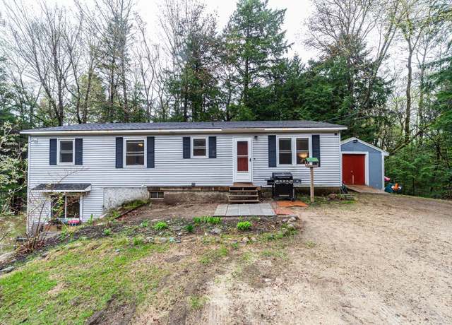 Property at 21 Hemlock Hill Rd, Campton, NH 03223, 3 beds, 3.5 baths
