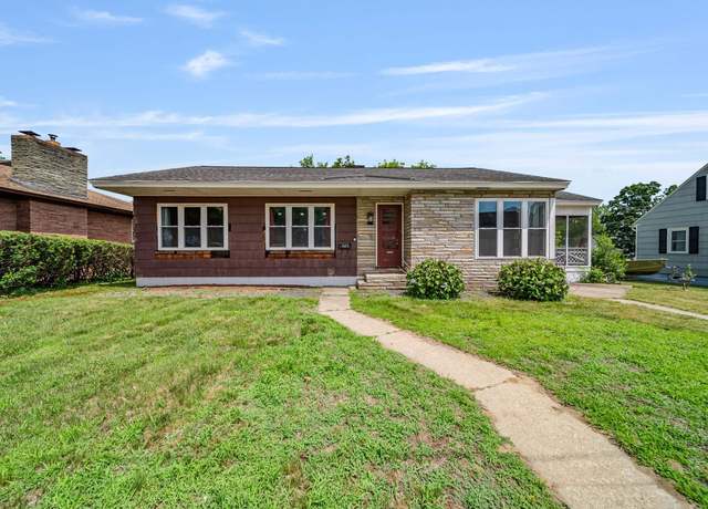 Property at 345 Youville St, Manchester, NH 03102, 3 beds, 1 bath