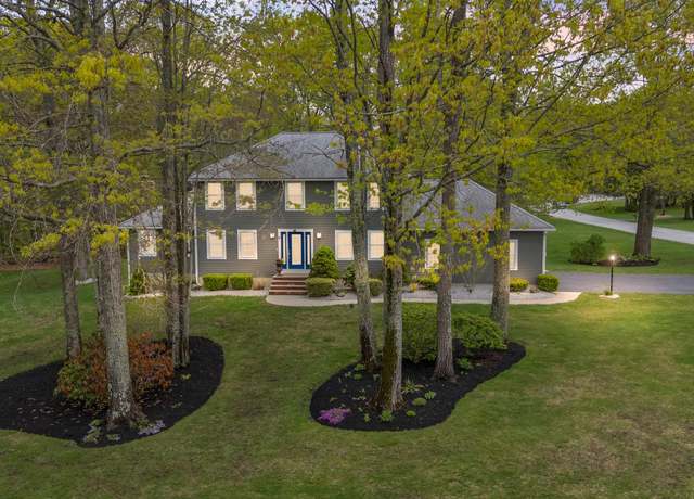 Property at 9 Katie Ln, Pelham, NH 03076, 4 beds, 2.5 baths