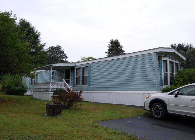 Property at 22 cherokee Way, Rochester, NH 03867, 2 beds, 2 baths
