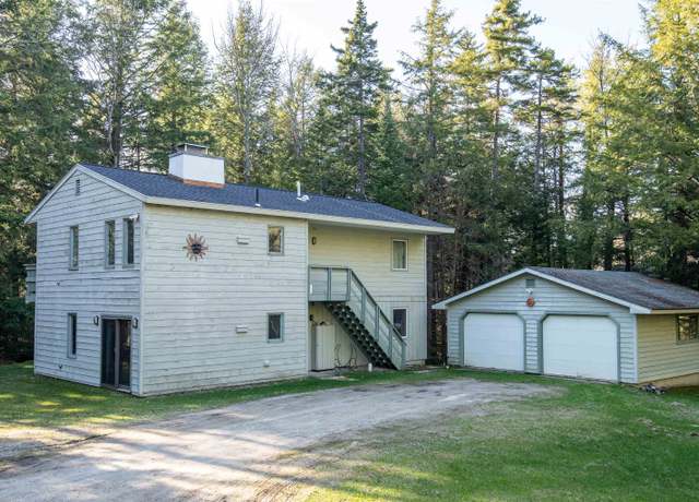 Property at 31 Floral Dr, Killington, VT 05751, 6 beds, 2 baths