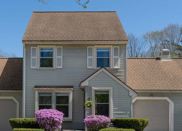 Property at 3 Larson Dr #3, Hampstead, NH 03841, 2 beds, 1.5 baths