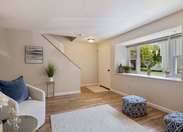 Property at 777 Middle Rd #69, Portsmouth, NH 03801, 2 beds, 1.5 baths