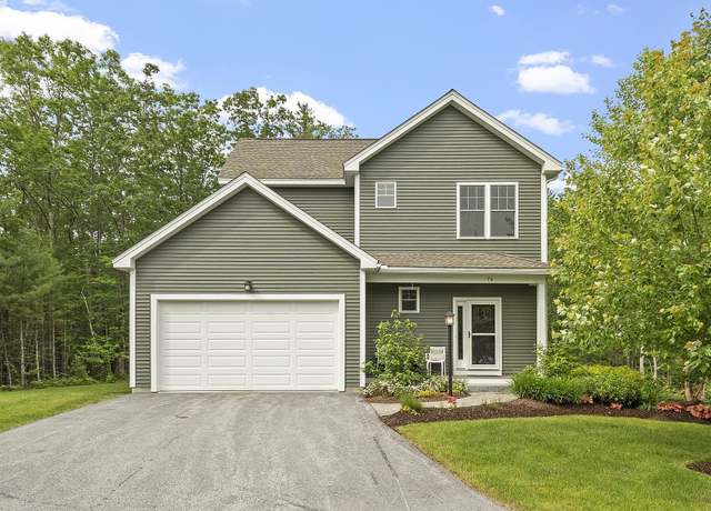 Property at 76 Cottonwood Way, Manchester, NH 03102, 3 beds, 2.5 baths