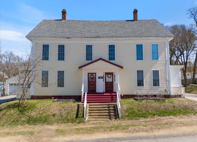 Property at 16 Manchester St #2, Pittsfield, NH 03263, 3 beds, 1 bath