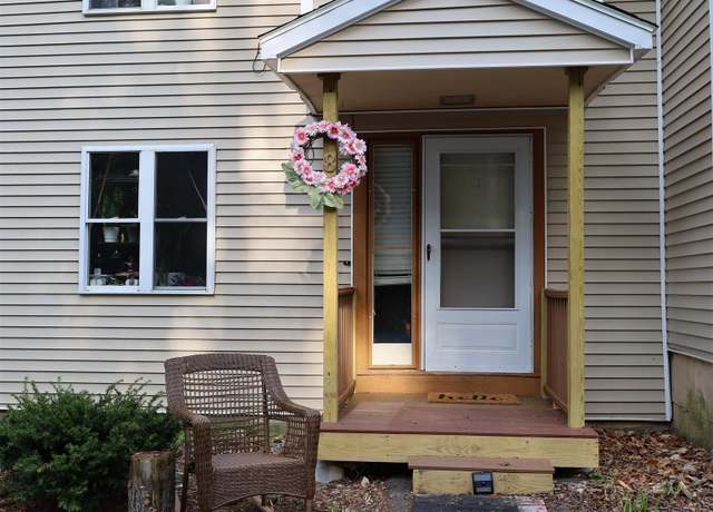Property at 8 Monarch Ln, Claremont, NH 03743, 2 beds, 1.5 baths