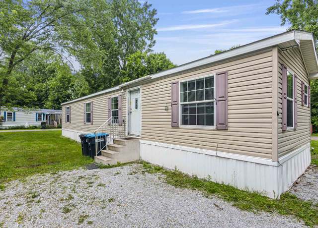Property at 47 Nason St #16, St. Albans City, VT 05478, 2 beds, 1 bath