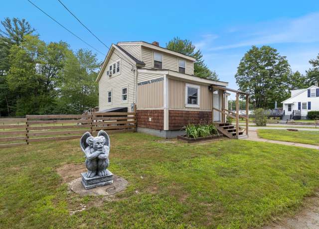 Property at 7 Flagg Rd, Rochester, NH 03839, 3 beds, 2 baths