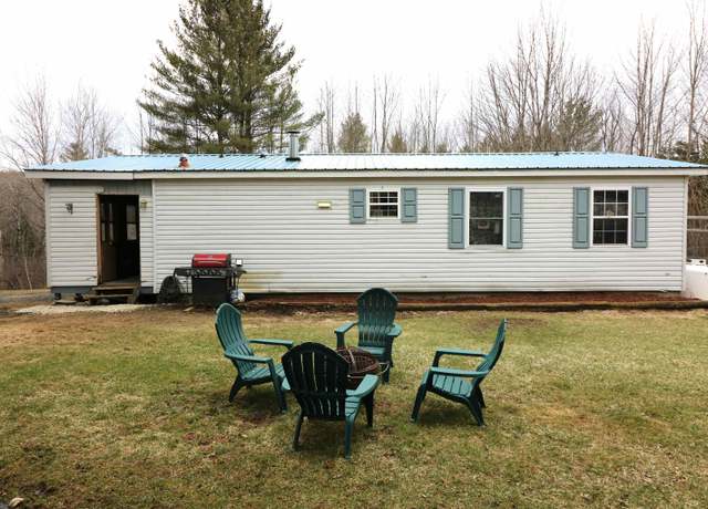 Property at 566 Baptist St, Williamstown, VT 05679, 3 beds, 2 baths