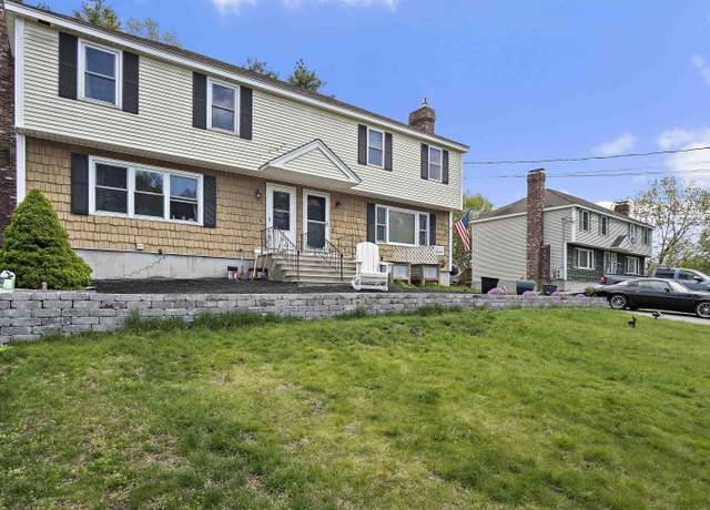 Property at 3 Blueberry Rd Unit R, Derry, NH 03038, 3 beds, 1.5 baths