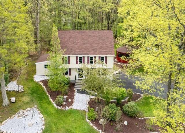 Property at 11 Spruce St, Londonderry, NH 03053, 3 beds, 3 baths
