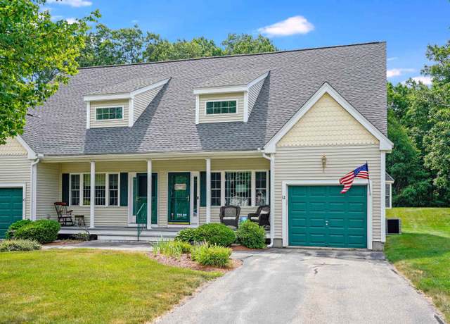 Property at 12 Royal Ln, Raymond, NH 03077, 2 beds, 2 baths