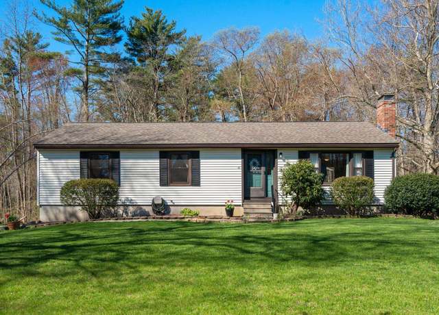 Property at 10 Pheasant Ln, Atkinson, NH 03811, 3 beds, 1 bath