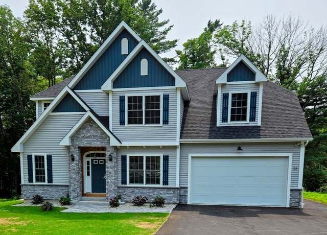 Property at 28 Auburn Rd, Hooksett, NH 03106, 4 beds, 2.5 baths