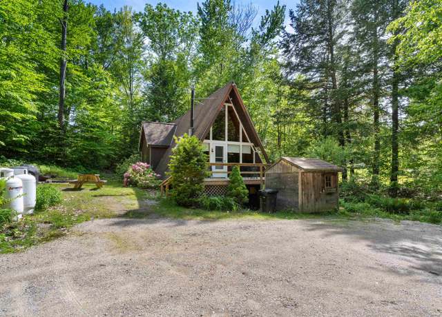Property at 11 Island Dr, Madison, NH 03849, 2 beds, 1 bath