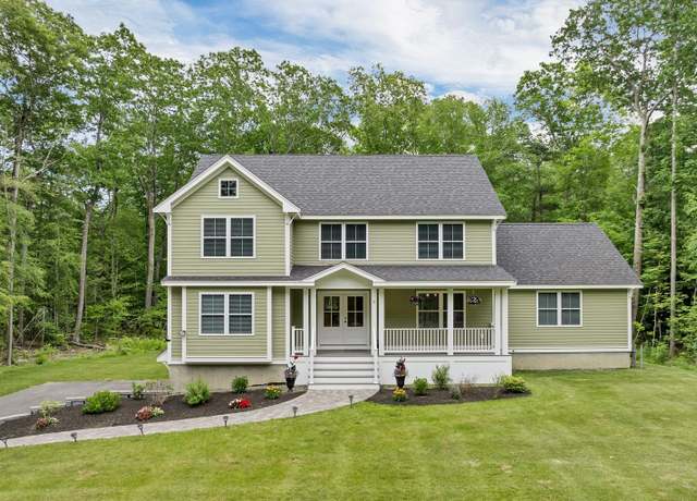 Property at 3 Gale Rd, Hampton, NH 03842, 4 beds, 2.5 baths