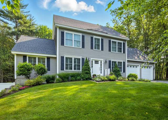 Property at 3 Swett Dr, Hampton, NH 03842, 4 beds, 2.5 baths