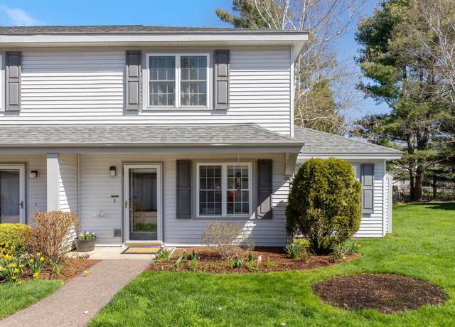 Property at 22 Kinsington St, South Burlington, VT 05403, 3 beds, 2 baths