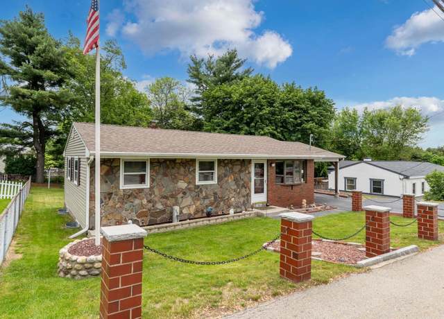 Property at 396 Huse Rd, Manchester, NH 03103, 3 beds, 1 bath