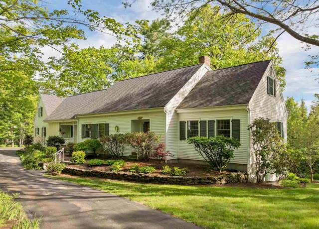 Property at 14 Spring Hill Rd, Moultonborough, NH 03254, 4 beds, 3.5 baths