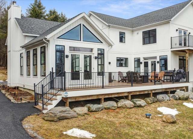 Property at 63 Blackberry Ln, Westford, VT 05494, 4 beds, 4.5 baths