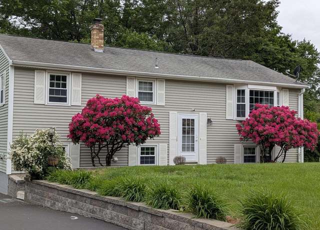 Property at 19 Bradford Dr, Salem, NH 03079, 3 beds, 1 bath