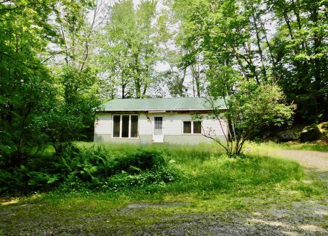 Property at 22 Peggy Dr, Belmont, NH 03220, 3 beds, 1 bath