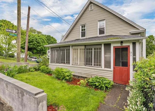 Property at 31 Prospect St, Franklin, NH 03235, 3 beds, 1 bath