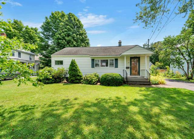Property at 29 Central St, Essex Junction, VT 05452, 3 beds, 1 bath