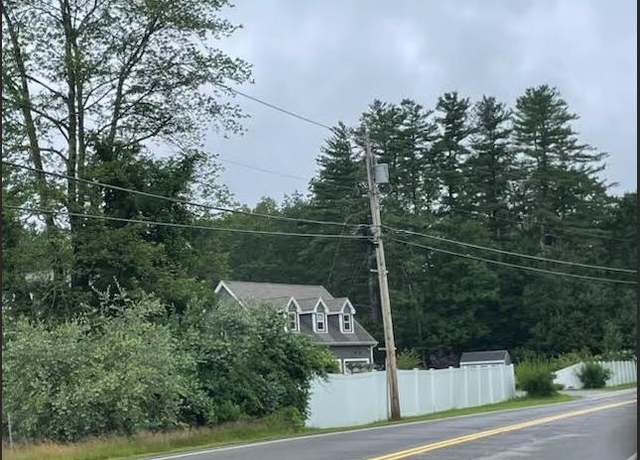Property at 15 Tinker Rd, Merrimack, NH 03054, 4 beds, 4.5 baths
