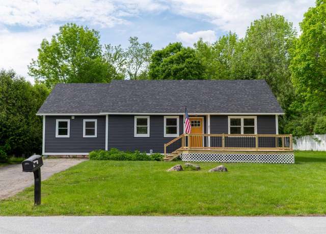 Property at 47 Hillcrest Rd, Rutland City, VT 05701, 3 beds, 2 baths