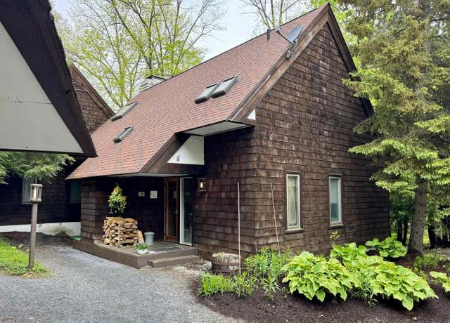 Property at 11 Pond View Rd, Winhall, VT 05340, 3 beds, 3 baths