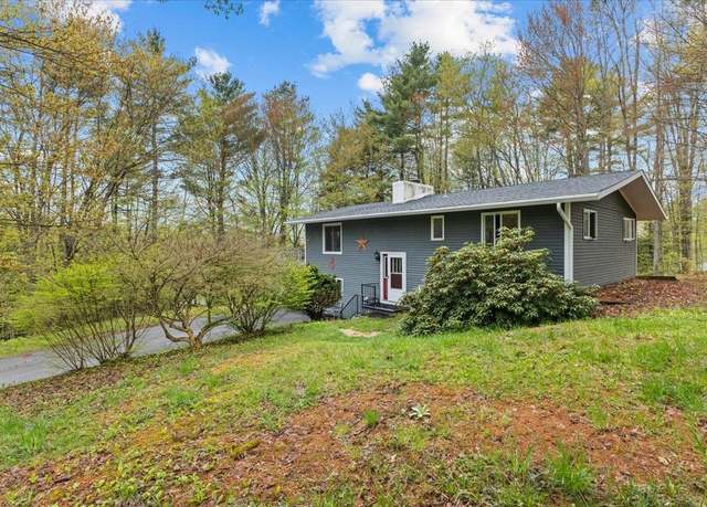 Property at 4 Skylark Ter, Barre Town, VT 05641, 4 beds, 2 baths