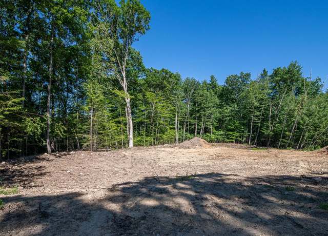 Property at 28 Morning Dove Rd, Kingston, NH 03848