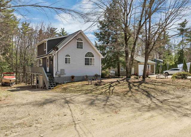 Property at 65 Glen Forest Dr, Moultonborough, NH 03254, 3 beds, 2.5 baths