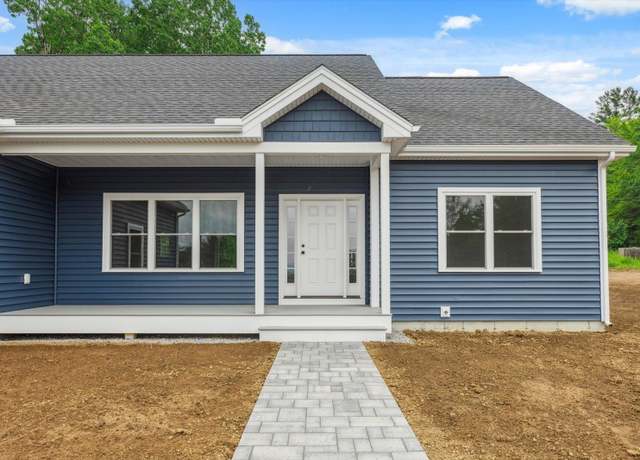 Property at 124 Forest Rd, Hancock, NH 03449, 3 beds, 2 baths