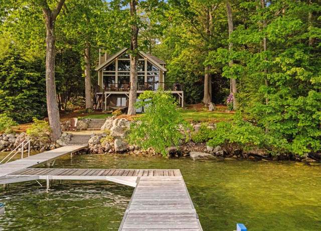 Property at 71 Oak Landing Rd, Moultonborough, NH 03254, 5 beds, 3.5 baths