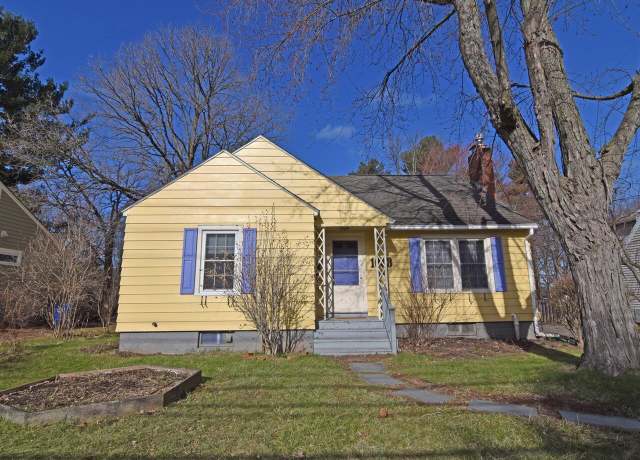 Property at 1033 Pine St, Burlington, VT 05401, 3 beds, 2.5 baths