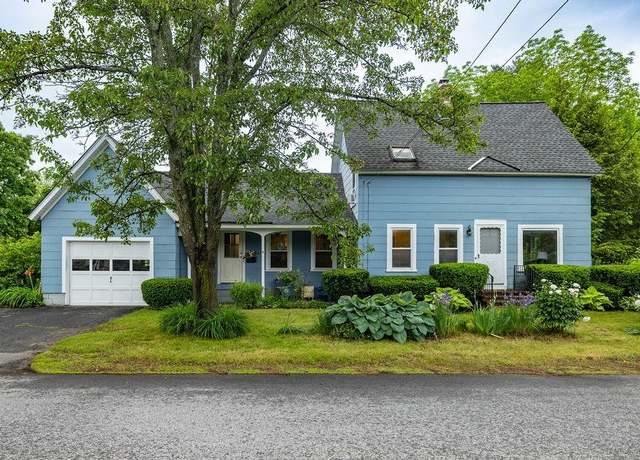 Property at 8 Donovan St, Concord, NH 03301, 2 beds, 1.5 baths