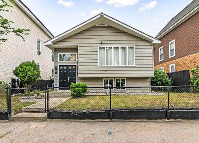 Property at 394 Cedar St, Manchester, NH 03103, 4 beds, 3.5 baths